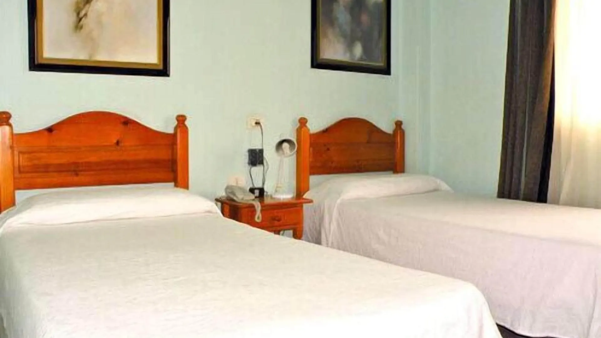 Hotel Tanausu Santa-Cruz de Ténérife 3*,