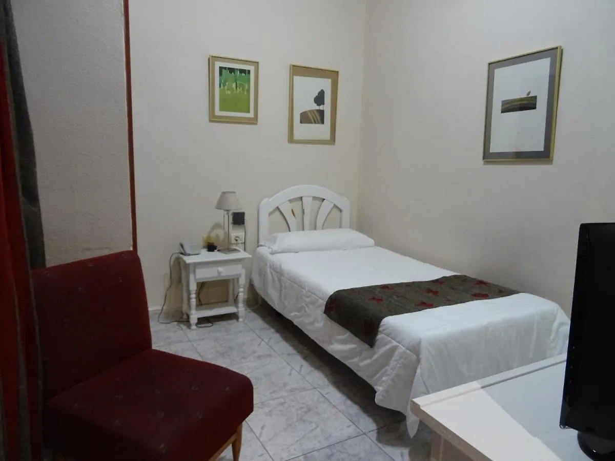 Hotel Tanausu Santa Cruz de Tenerife 3*,